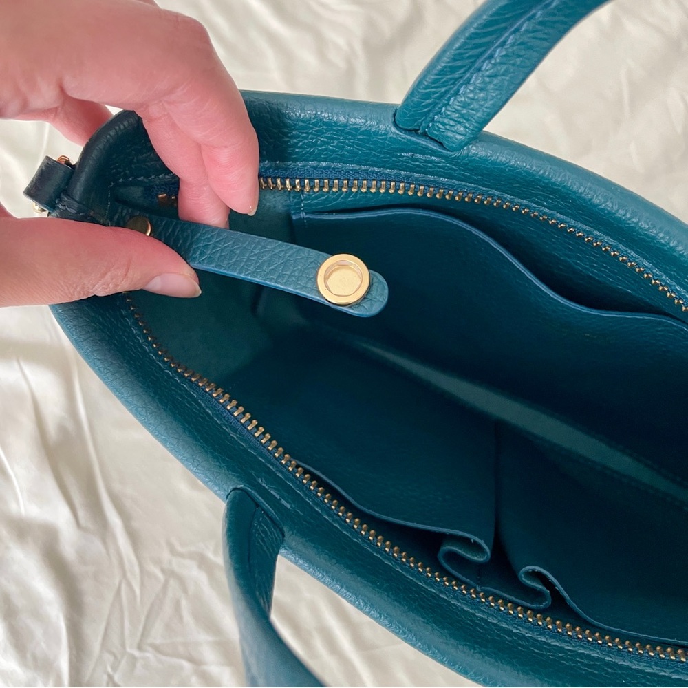 Cuyana Mini Easy Zipper Tote in Deep Ocean/Jade - Picture 7 of 10